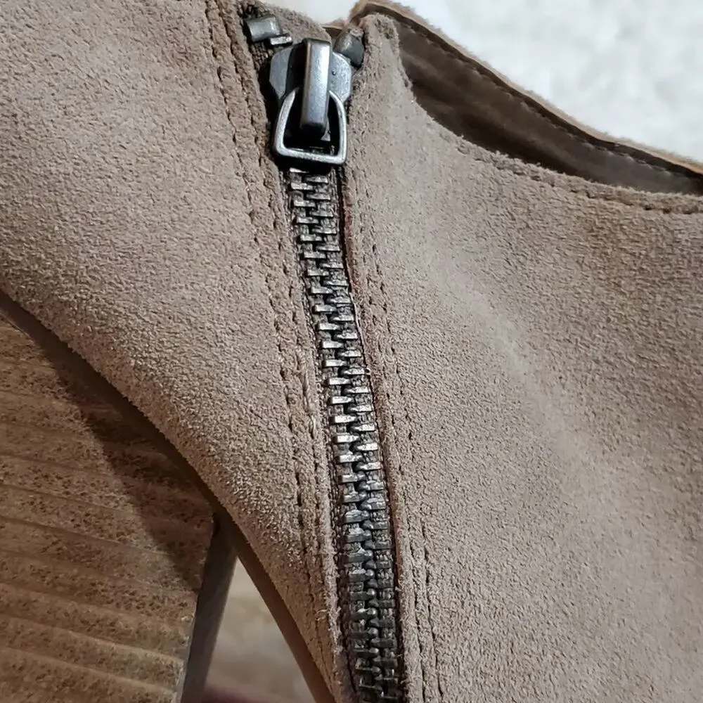 Dolce‎ Vita Women's Suede Leather Zip Heeled Booties Ankle Boots Shoes